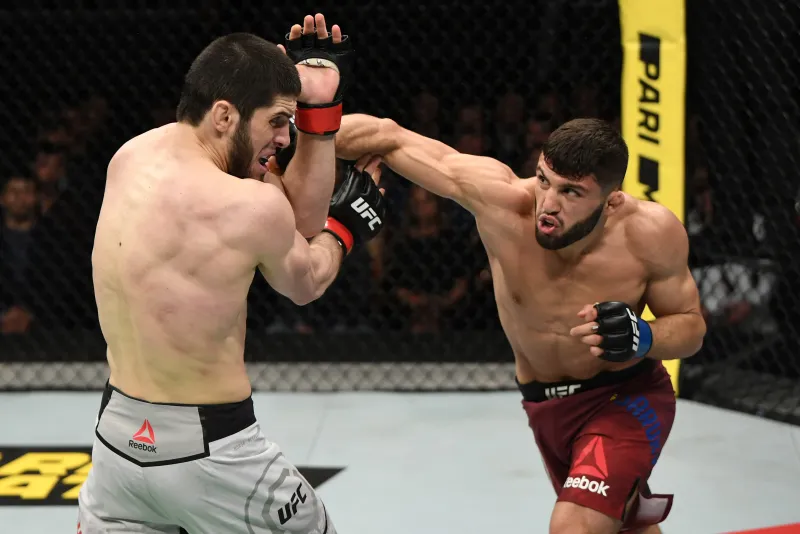 Islam Makhachev vs Arman Tsarukyan