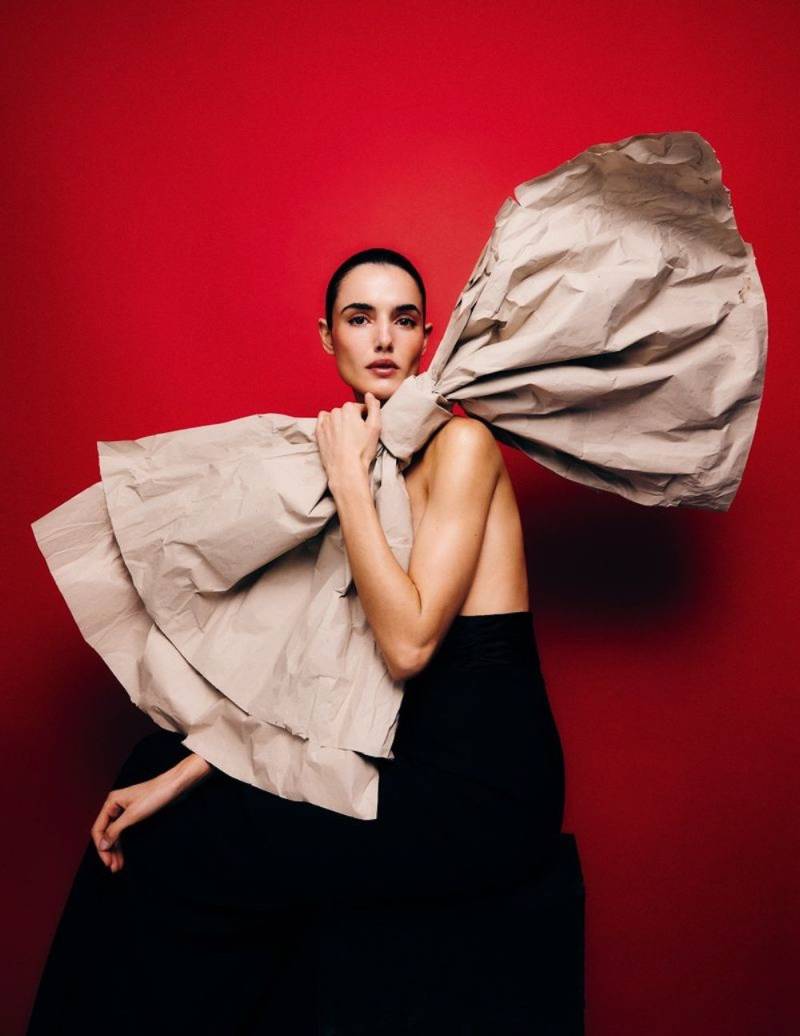 Taylor Hill’s ASMR Makeup Routine