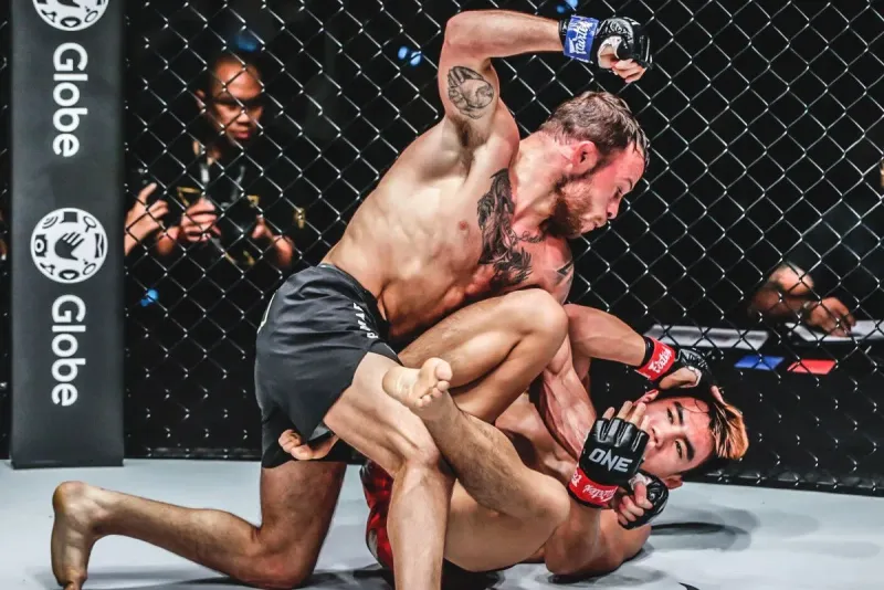 Joshua Pacio and Jarred Brooks