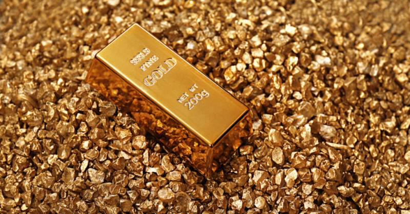Why Everyone Is Buying Gold Right Now