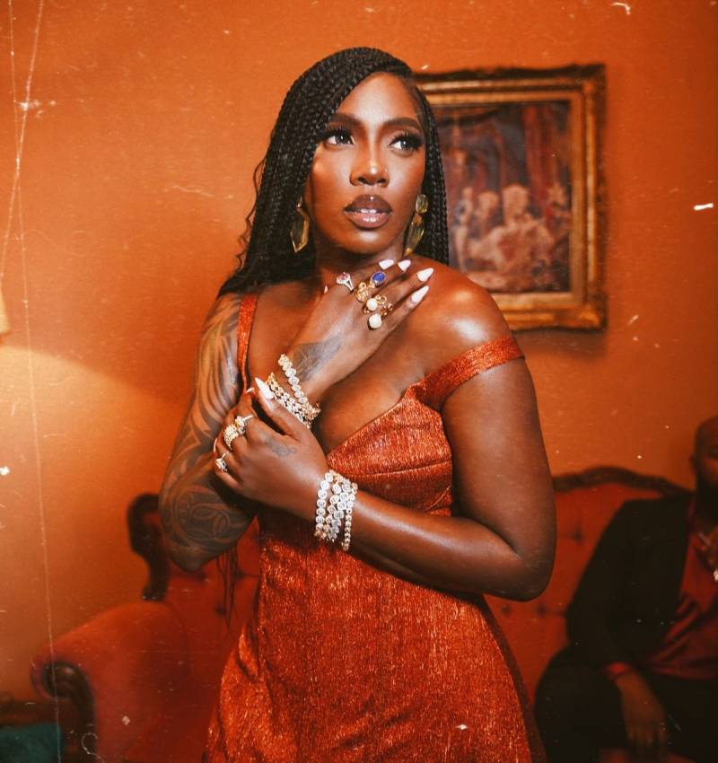 They say never meet your idols, but Tiwa Savage is the exception.