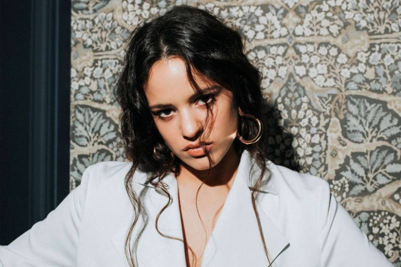 Rosalía Cooks Tortilla de Patatas