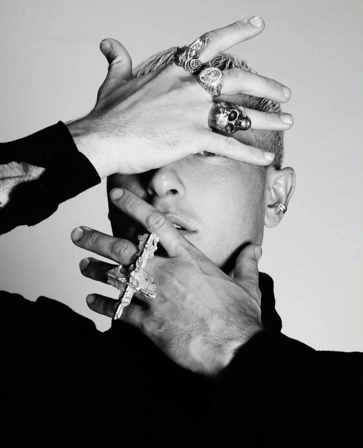 Taz Skylar: The Black Leg Grind. 