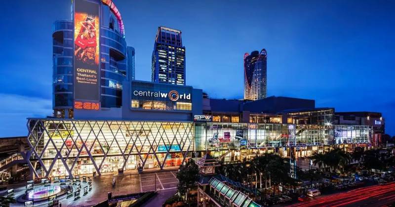 Designed to Distract. "The Mall’s Secret Architecture."