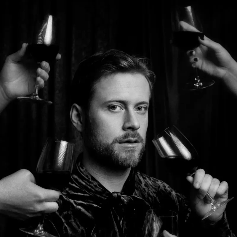 Gems, Jokes, and Gills. "Scotland Unfiltered."