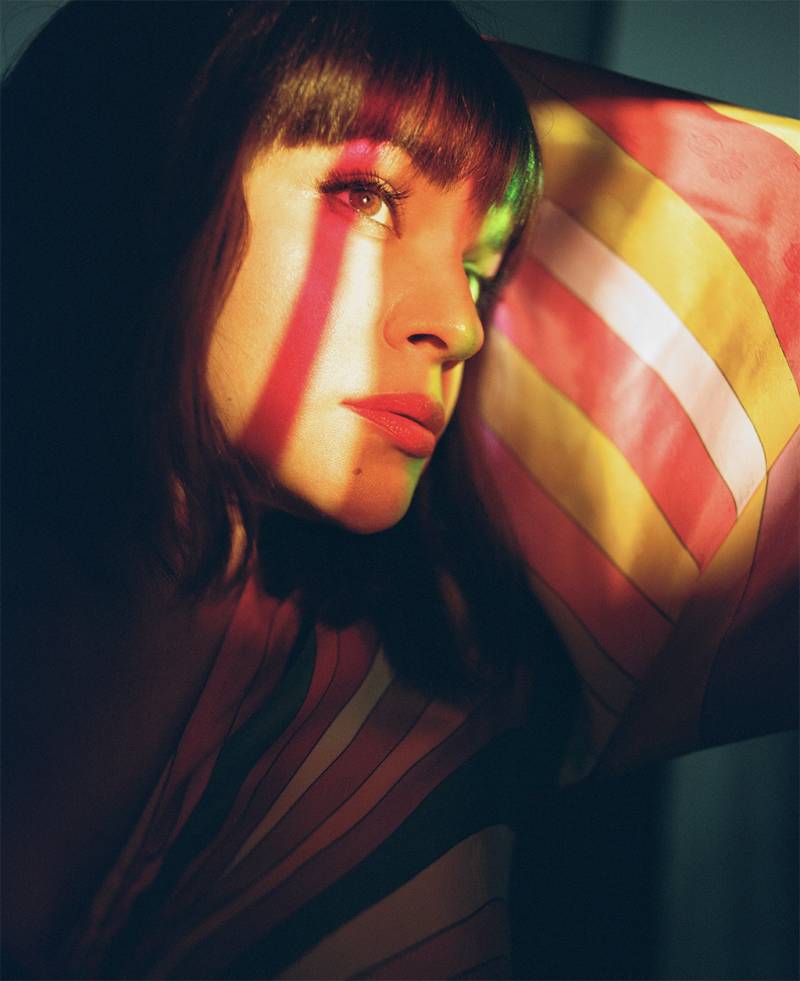 Norah Jones | "Come Away With Me" (Apple Music Live)