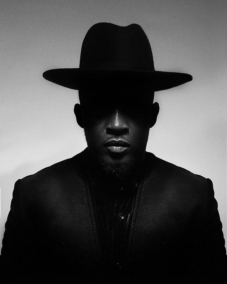 MI ABAGA - The Zikoko CentreStage