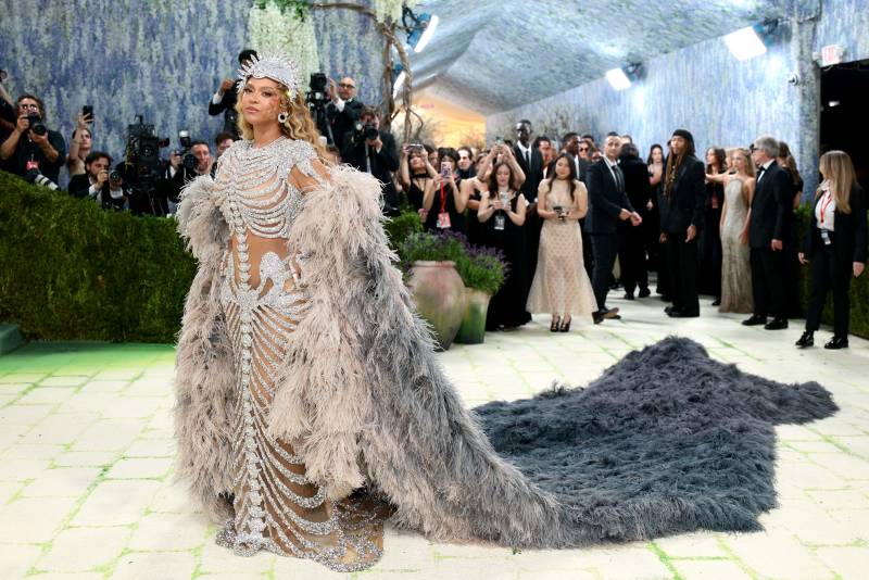 VOGUE LIVE: The Best of Met Gala 2026 (Highlights)