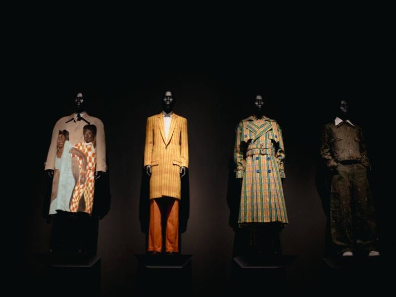 The Met: Costume Art in Focus