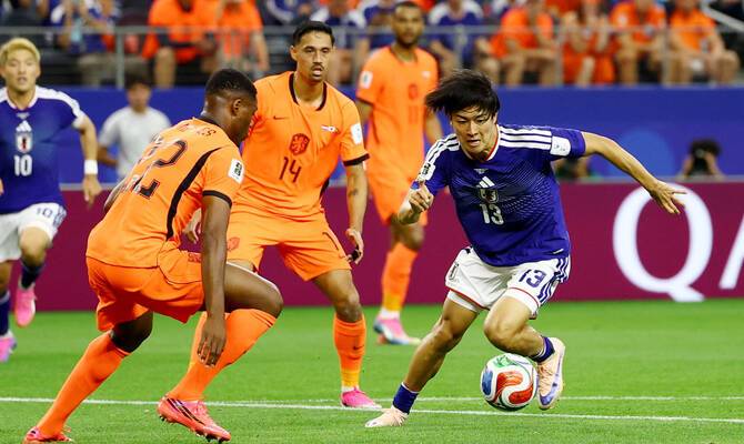 Netherlands 2 - 2 Japan