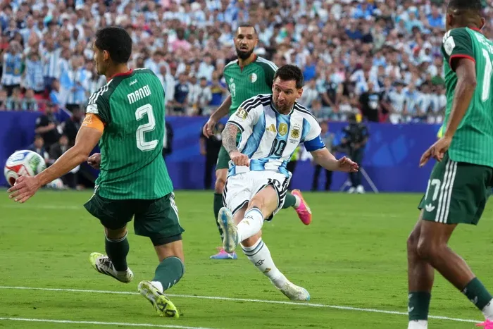 Argentina 3-0 Algeria 