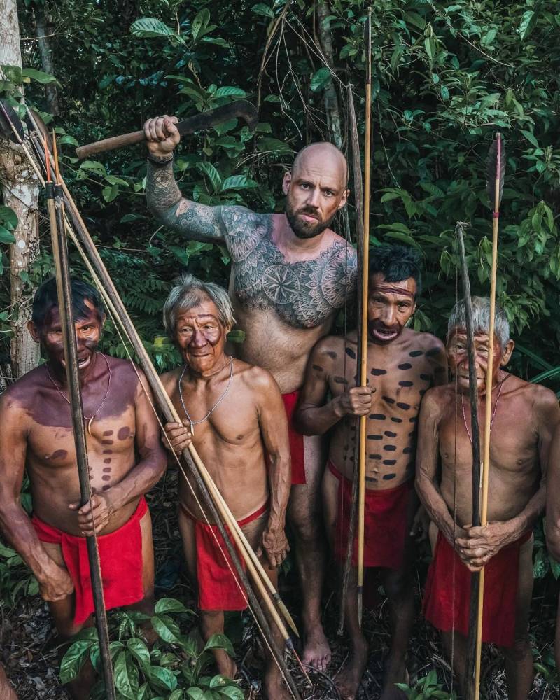 Survival in the Amazon: A Traditional Hunt