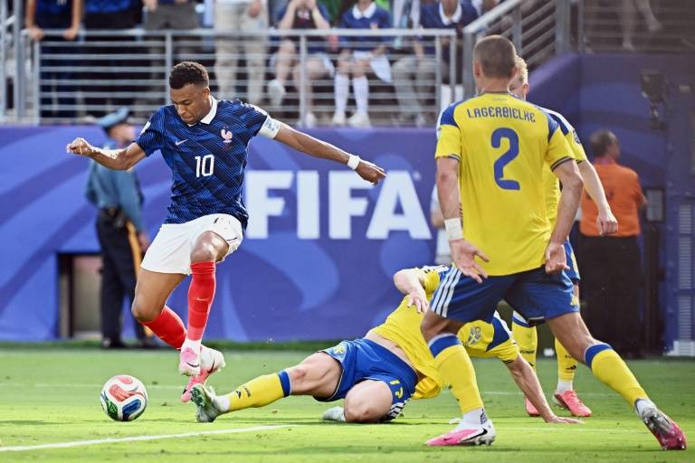 France 3-0 Sweden