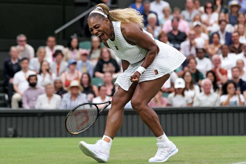 Serena Williams vs Maya Joint