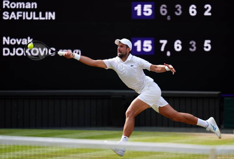 Roman Safiullin v Novak Djokovic