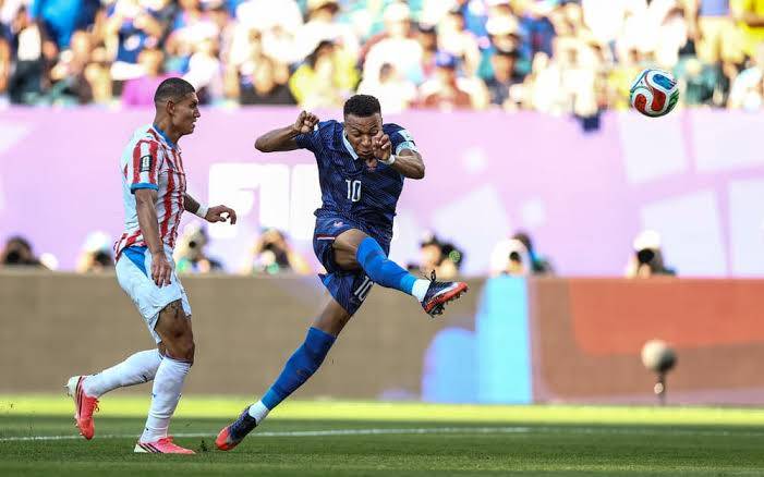 Paraguay 0-1 France