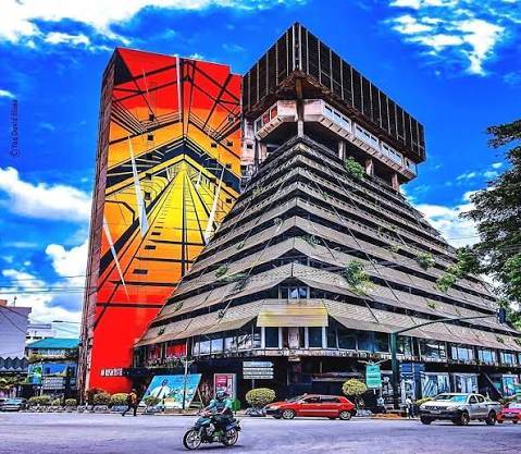 The MoMA Curator’s Guide to West African Modernism
