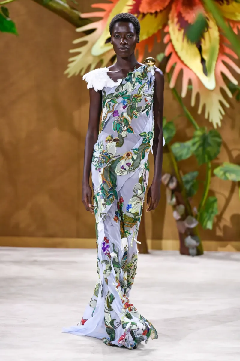 Chanelmania Unplugged: Loïc Prigent's Couture Deep Dive