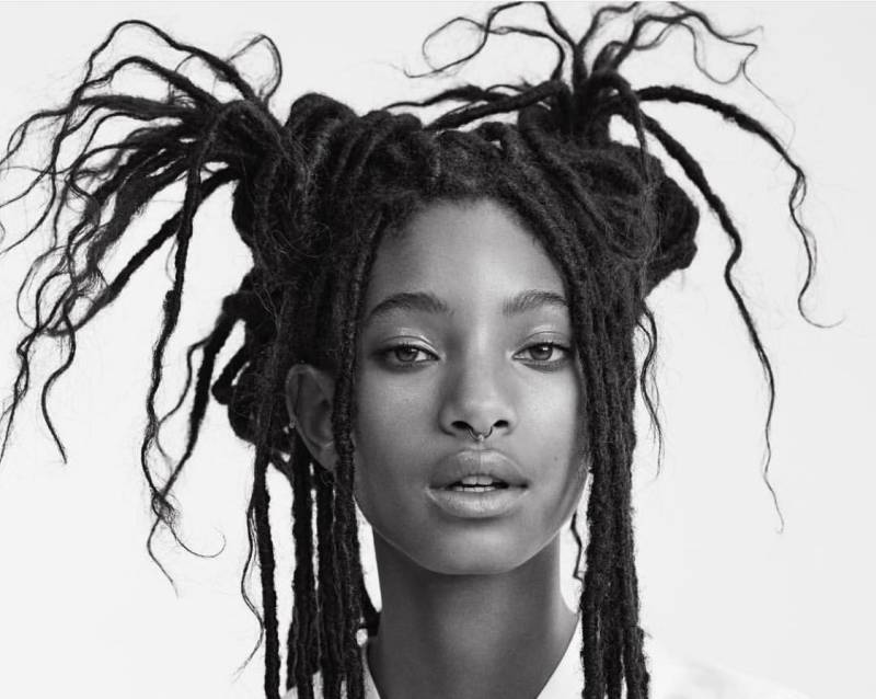 WILLOW SMITH - "THE THREAD" ALBUM REVIEW
