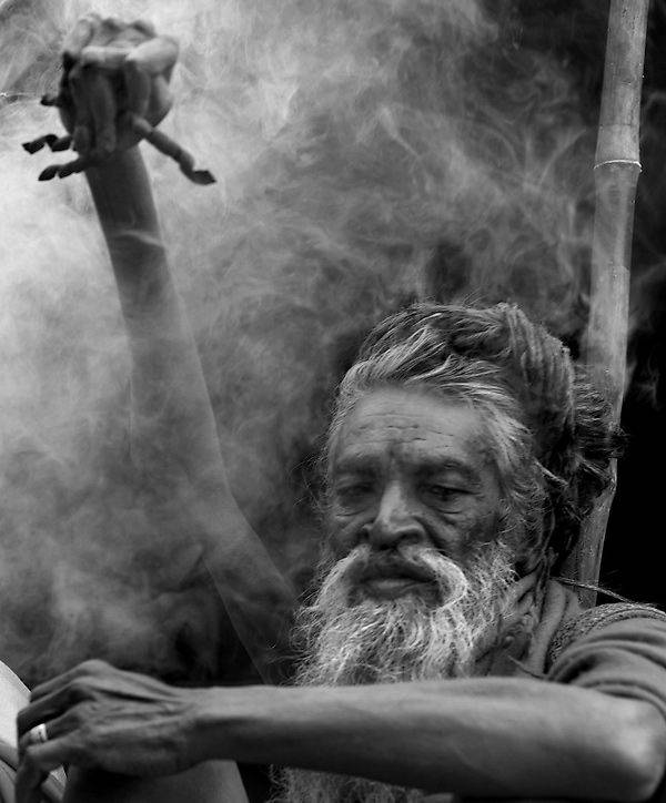 India’s Most Extreme Ascetics: 20 Years With a Raised Arm
