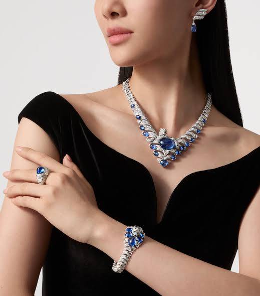 Crafting Luxury: The Making of a Cartier High Jewelry Necklace