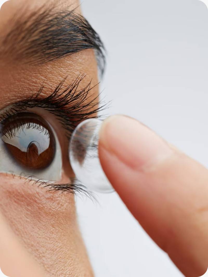 How to Clean Contact Lenses